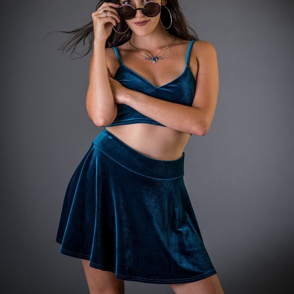 💎 Thorn Clothing Co - Skater Skirt - NWT - LAST ONE - Picture 2 of 3